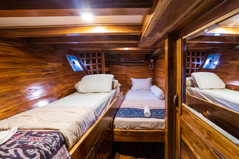 Helena sharing family cabins